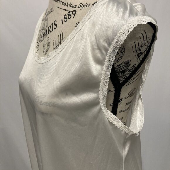 Vintage White Nylon Slip Nightgown Lace Trim Authorized Pattern USA Medium - Picture 6 of 11